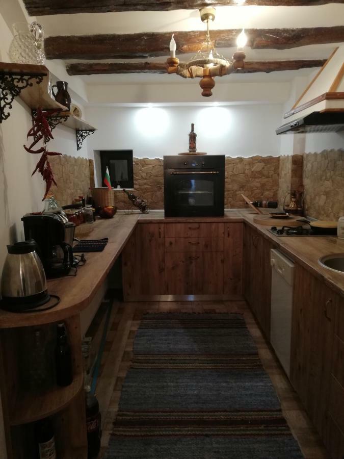 Къща За Гости Чичарите Gabrovo Eksteriør bilde