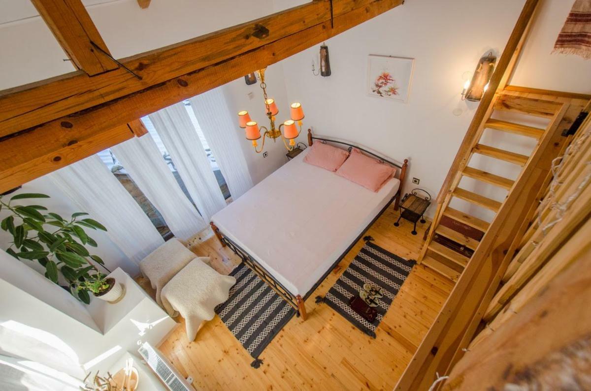 Къща За Гости Чичарите Gabrovo Eksteriør bilde